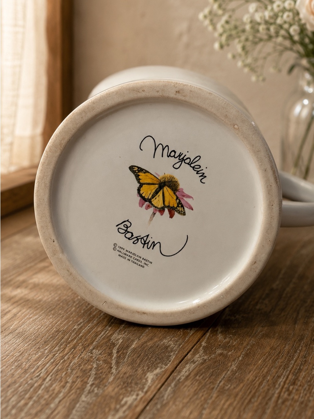Marjolein Bastin Hallmark Ceramic Floral Pitcher Butterfly Wildflower Vase 1999 - Picture 4 of 4